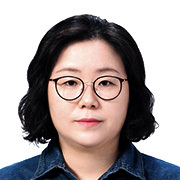 부주임 생활지도원 박경숙